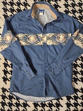Vintage Wrangler Shirt Men’s Medium Blue Southwestern Aztec Pearl Snap